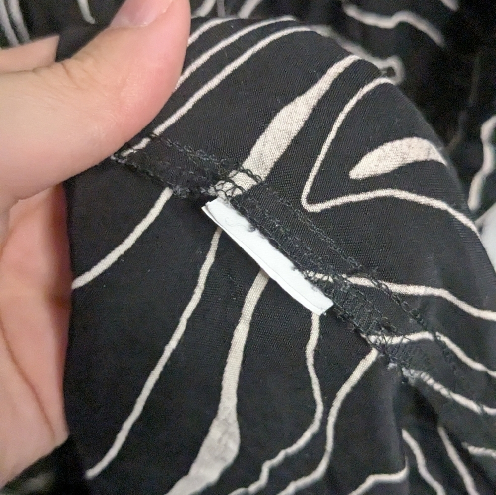 ZARA Black and white printed midi dress - size M - Picture 8 of 8